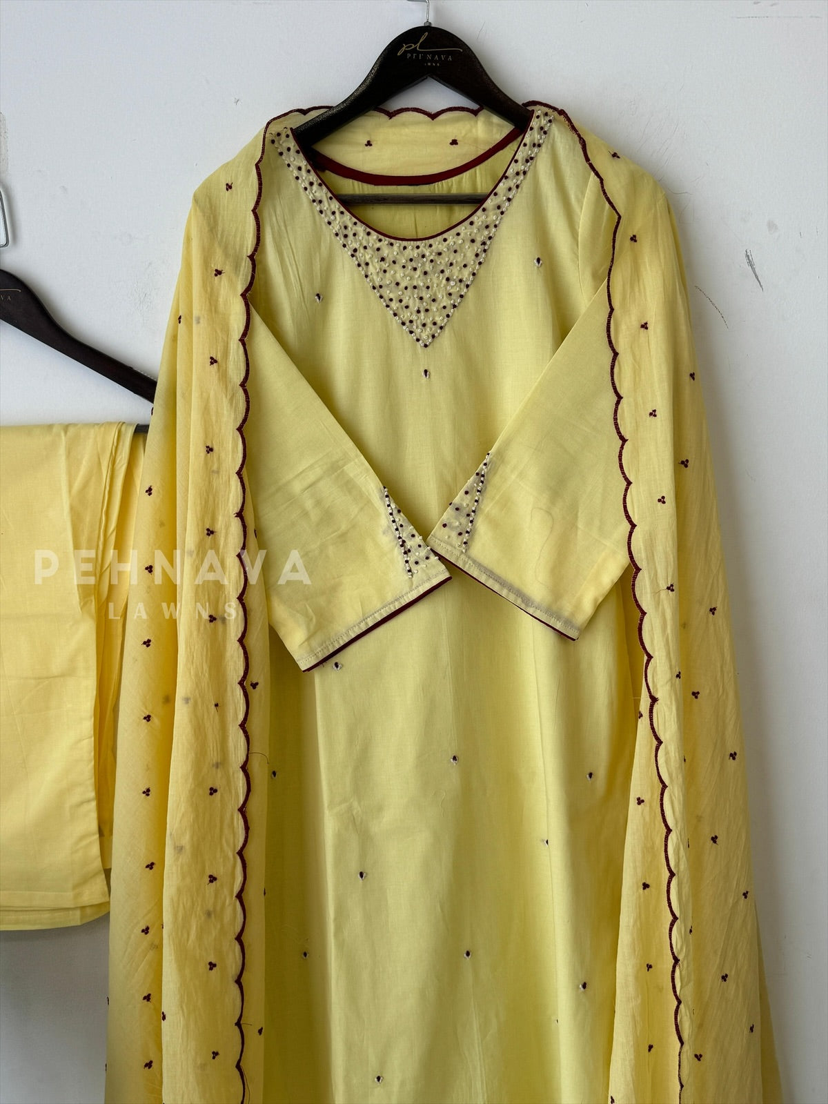 French Knot detailed Suit Set