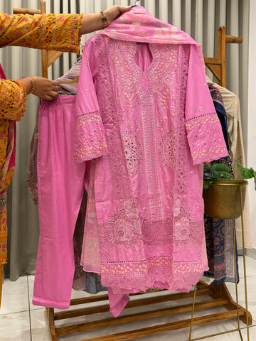 Binsaeed Pakistani Embroidered lawn Suit