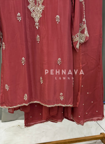 Premium Handworked Chinnon Ensemble 8769