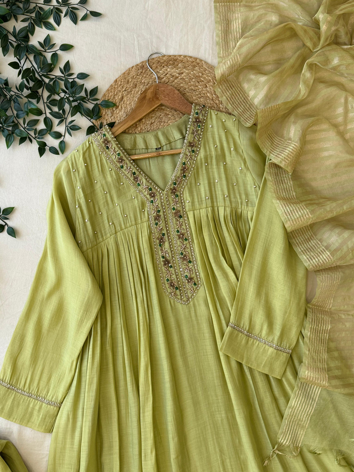 Premium Mulchanderi Luxe Bloom