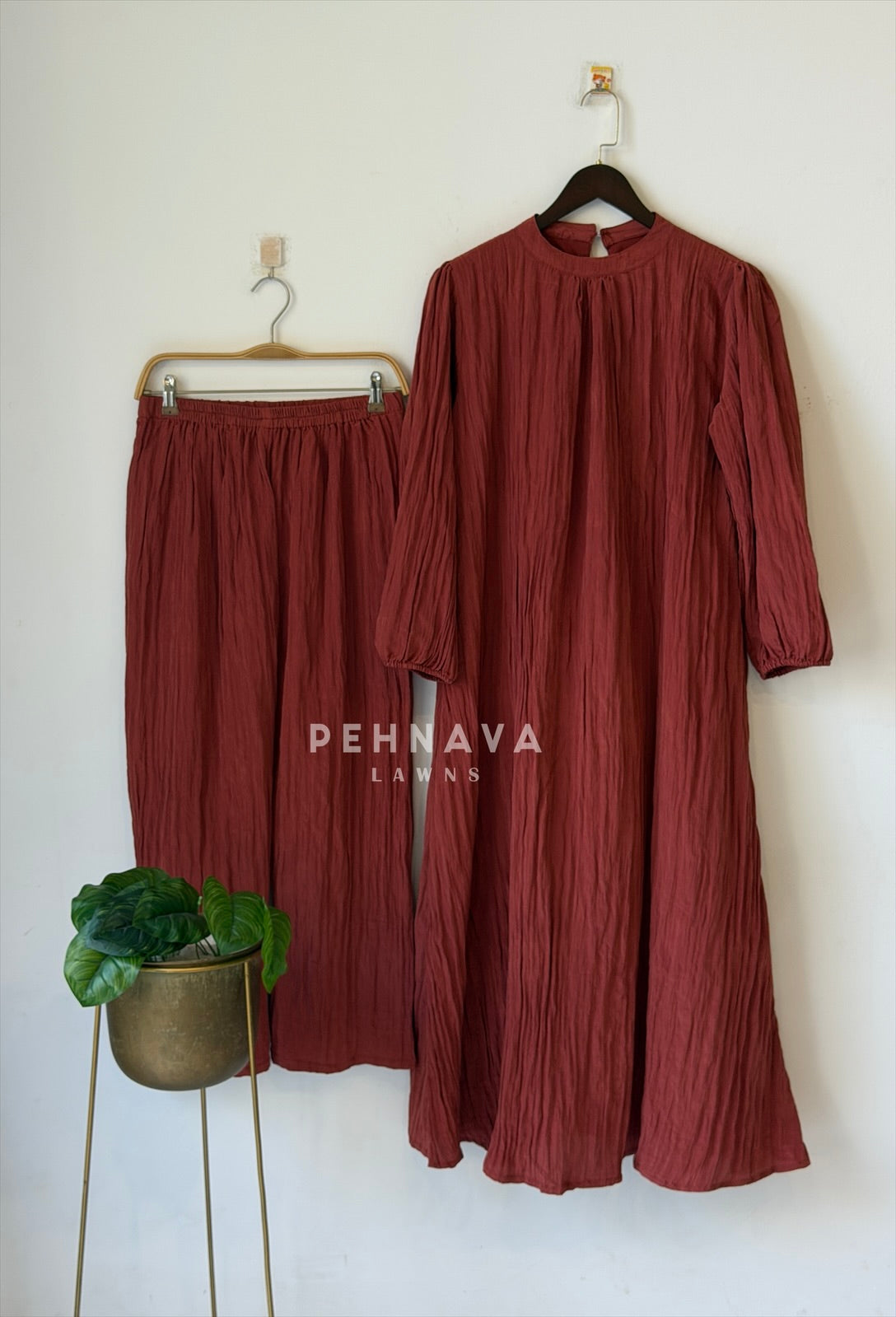 Halter Neck Pleated Co-ord Set SN5221