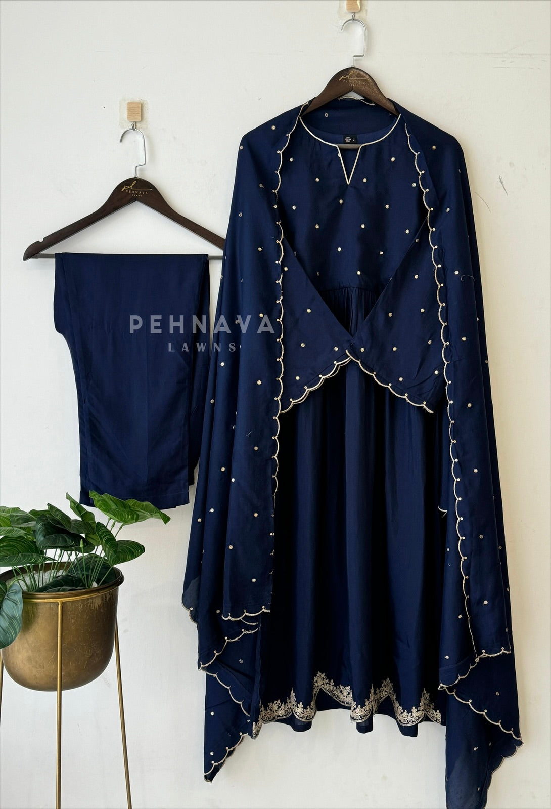 Muslin Gold Embroidery Suit 12601 - Pehnava Lawns