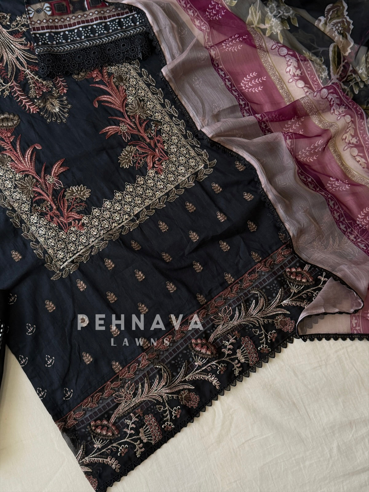 Cotton Embroidered suit 3374