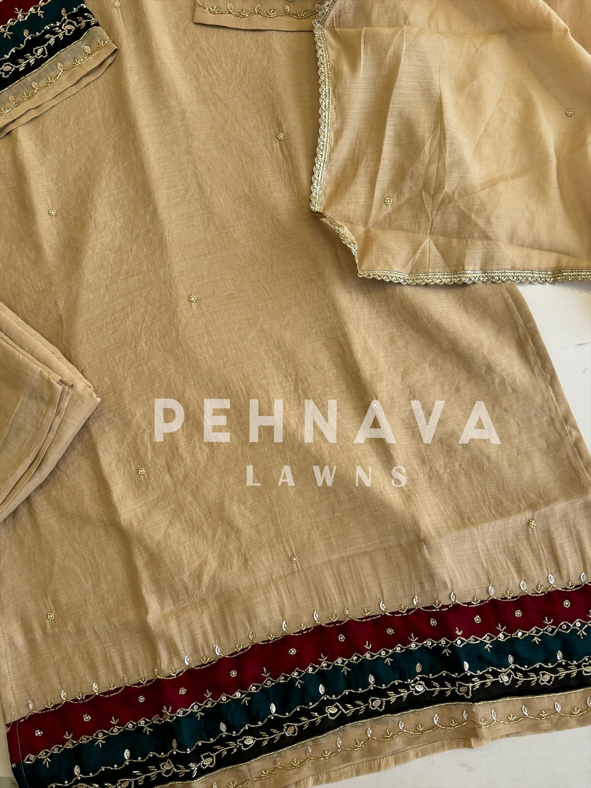 Classic Chanderi Suit - Pehnava Lawns