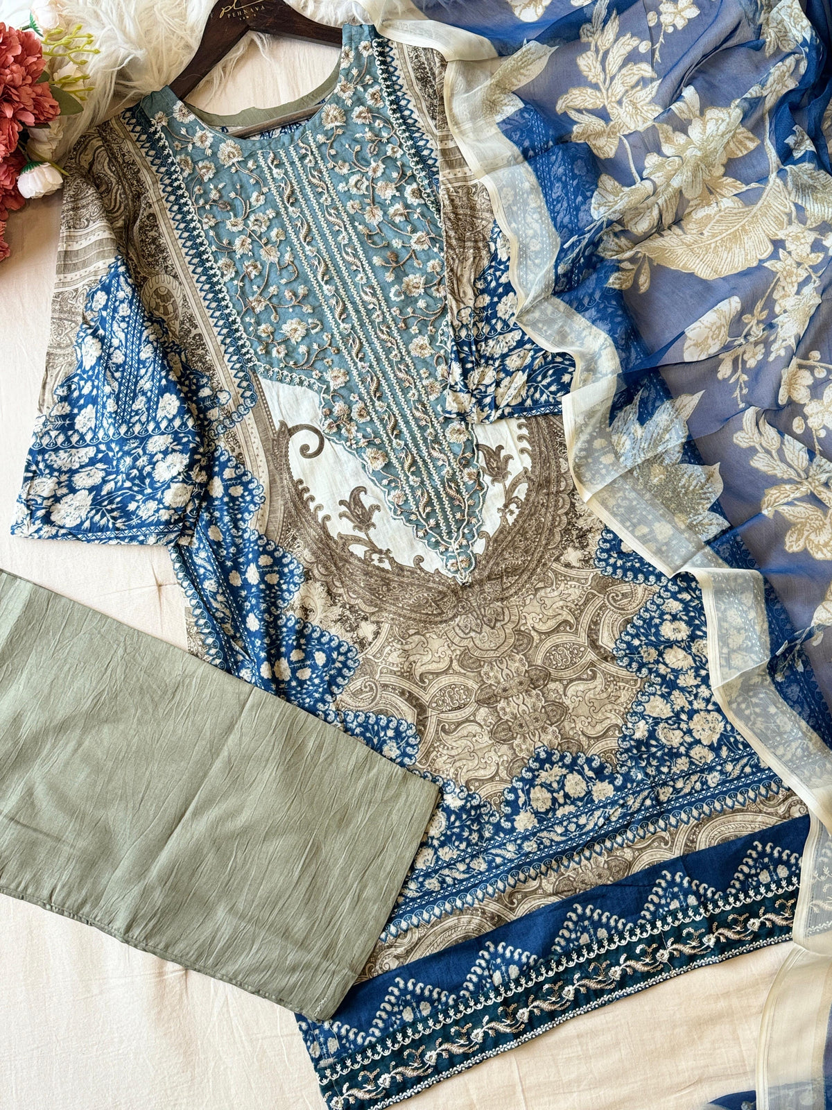 Blue Neckline Embroidered Pak-Suit-1362