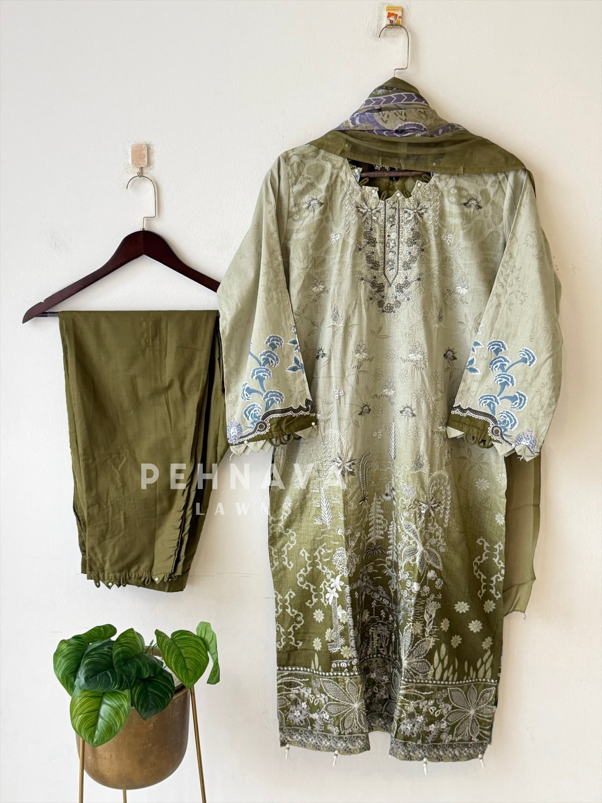 Casual Ready To Wear Suit 4138