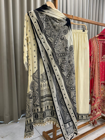 Premium Crepe Tassel detailed Suit-2163