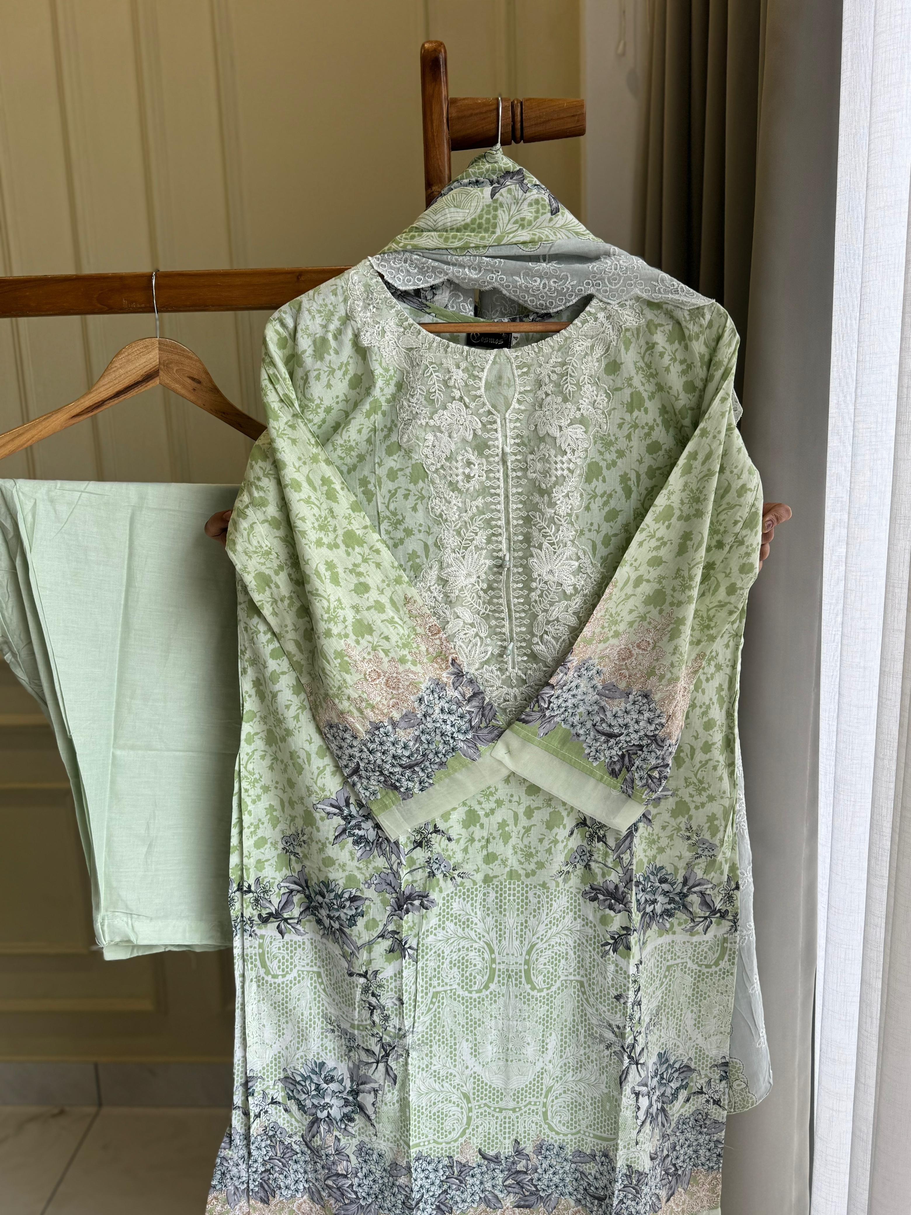 Embroidered Floral Pakistani Suit-2