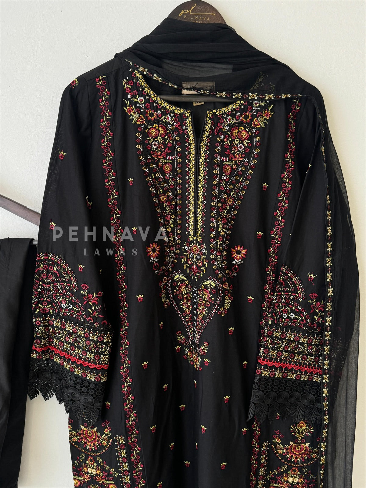Hit Black Embroidered  Suit-5928