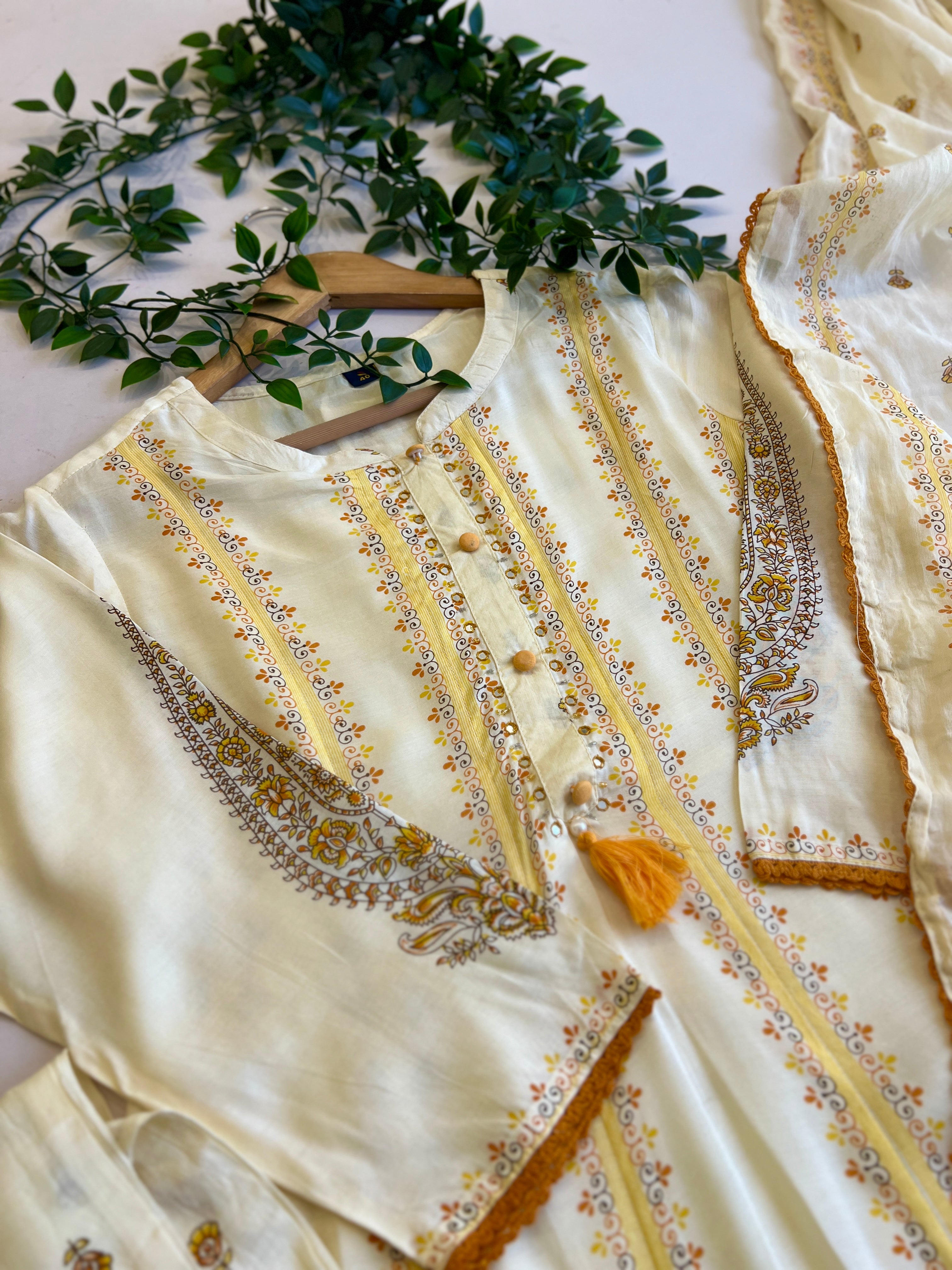 Muslin Flared floral Anarkali Suit-3901