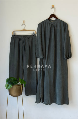 Halter Neck Pleated Co-ord Set SN5221