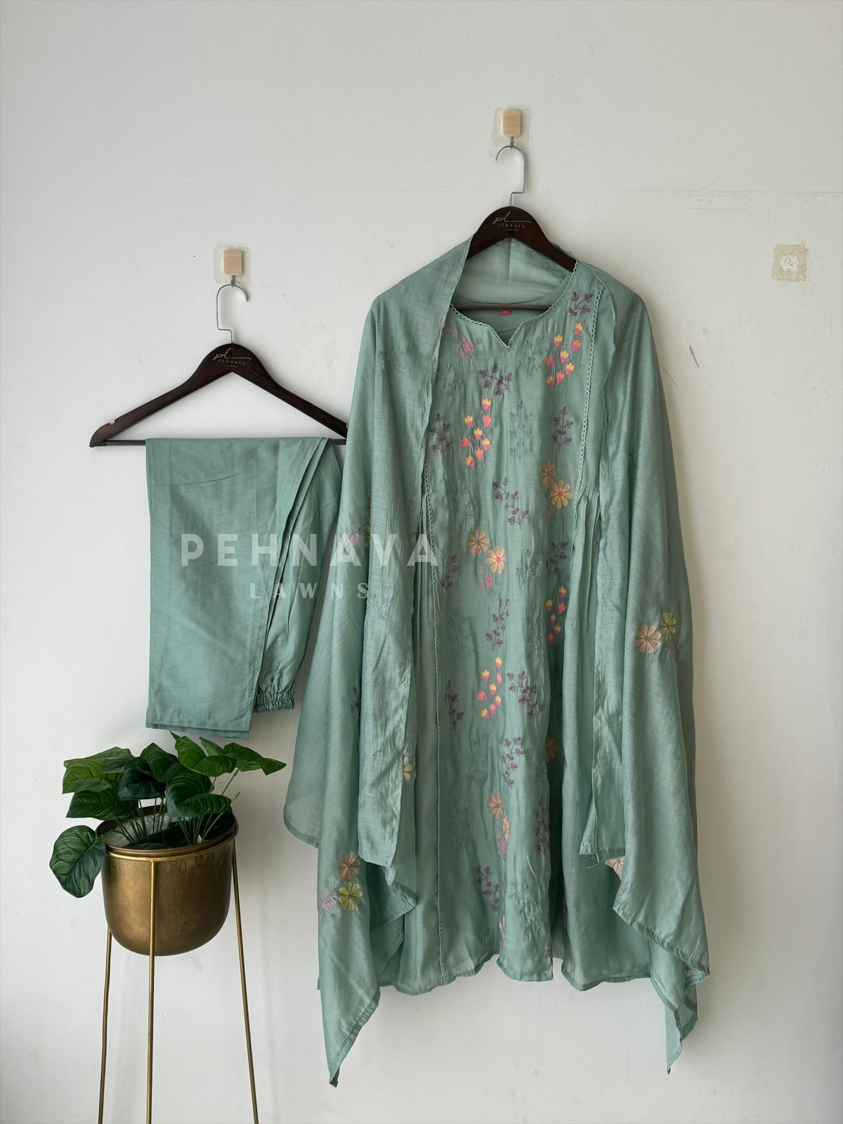 Floral Chanderi Ethnic suit 3187 JS16