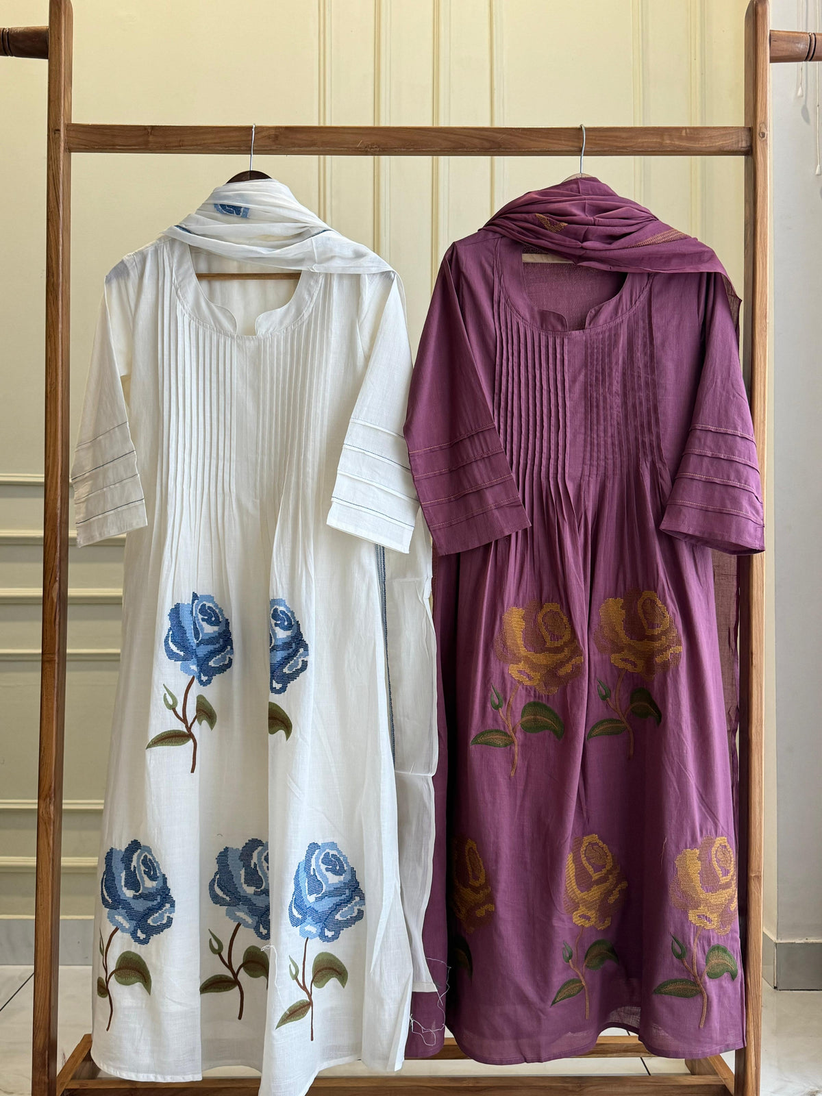 Dual Tone Floral Casual Suit