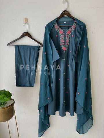 Embroidered Cotton Suit-3362 - Pehnava Lawns