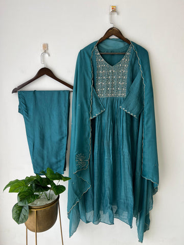 Handwork Chanderi Suit - Pehnava Lawns