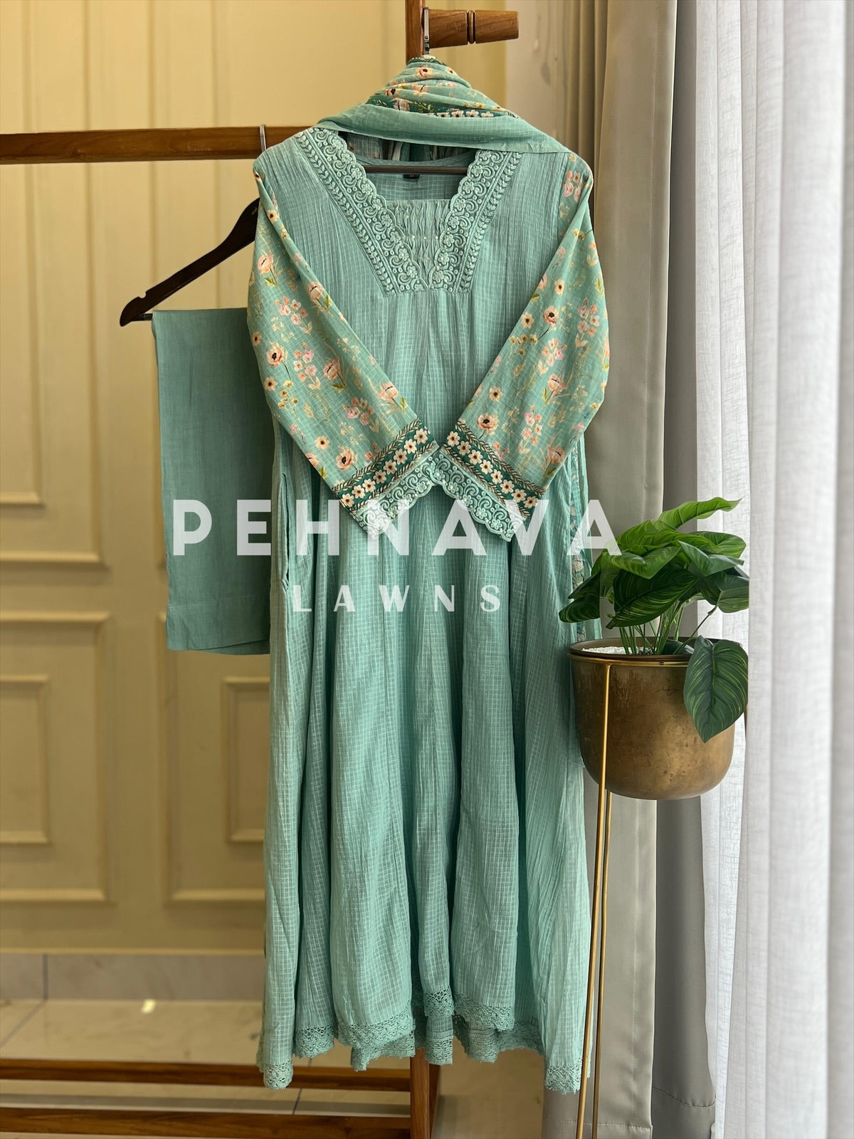 Grace Cota Check Suit Set