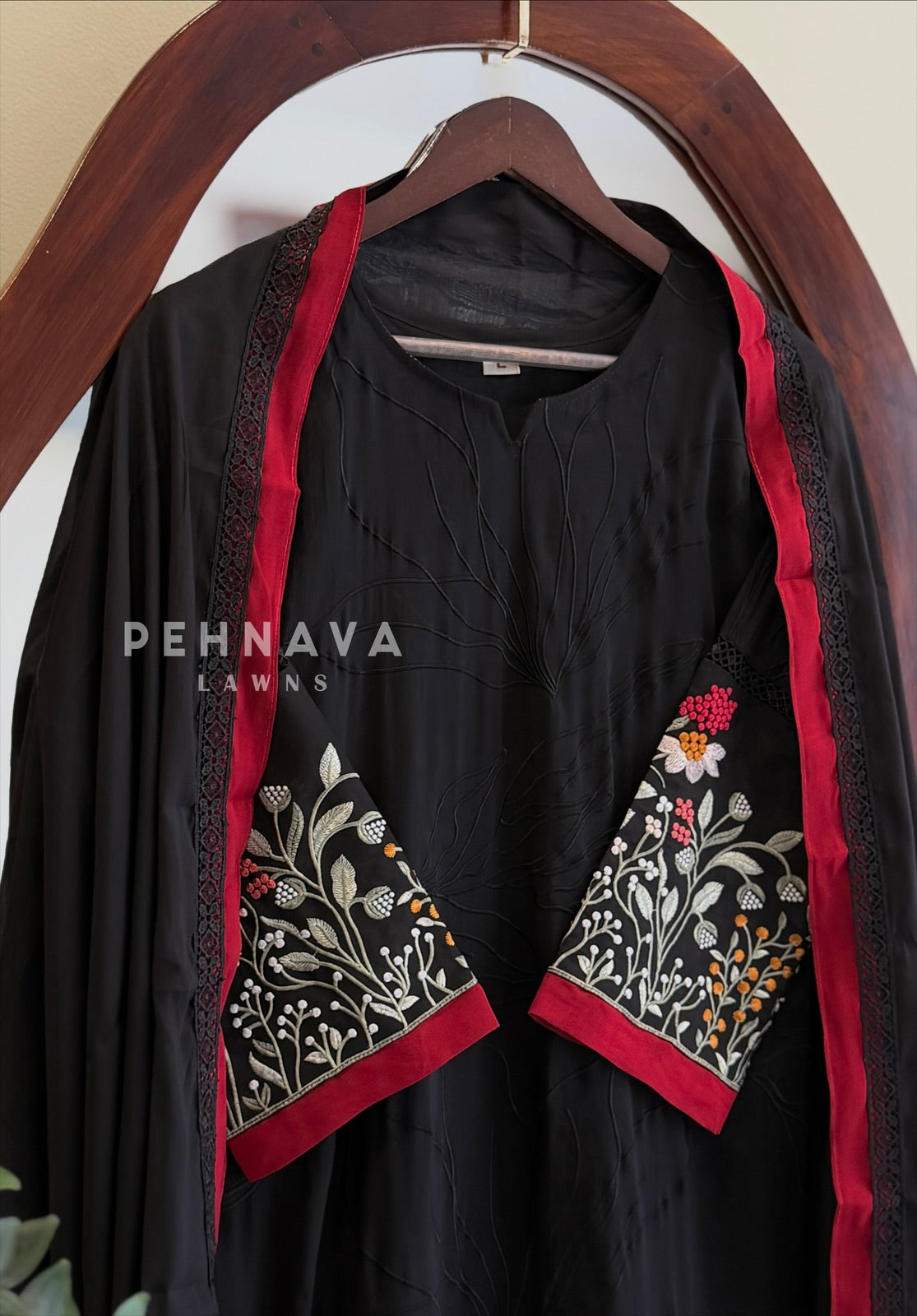 Floral Embroidered Suit Set 13186