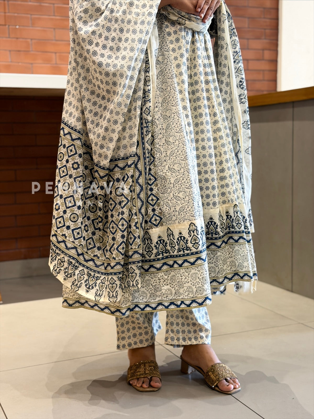 Block Print Flared Suit Set 11081-84