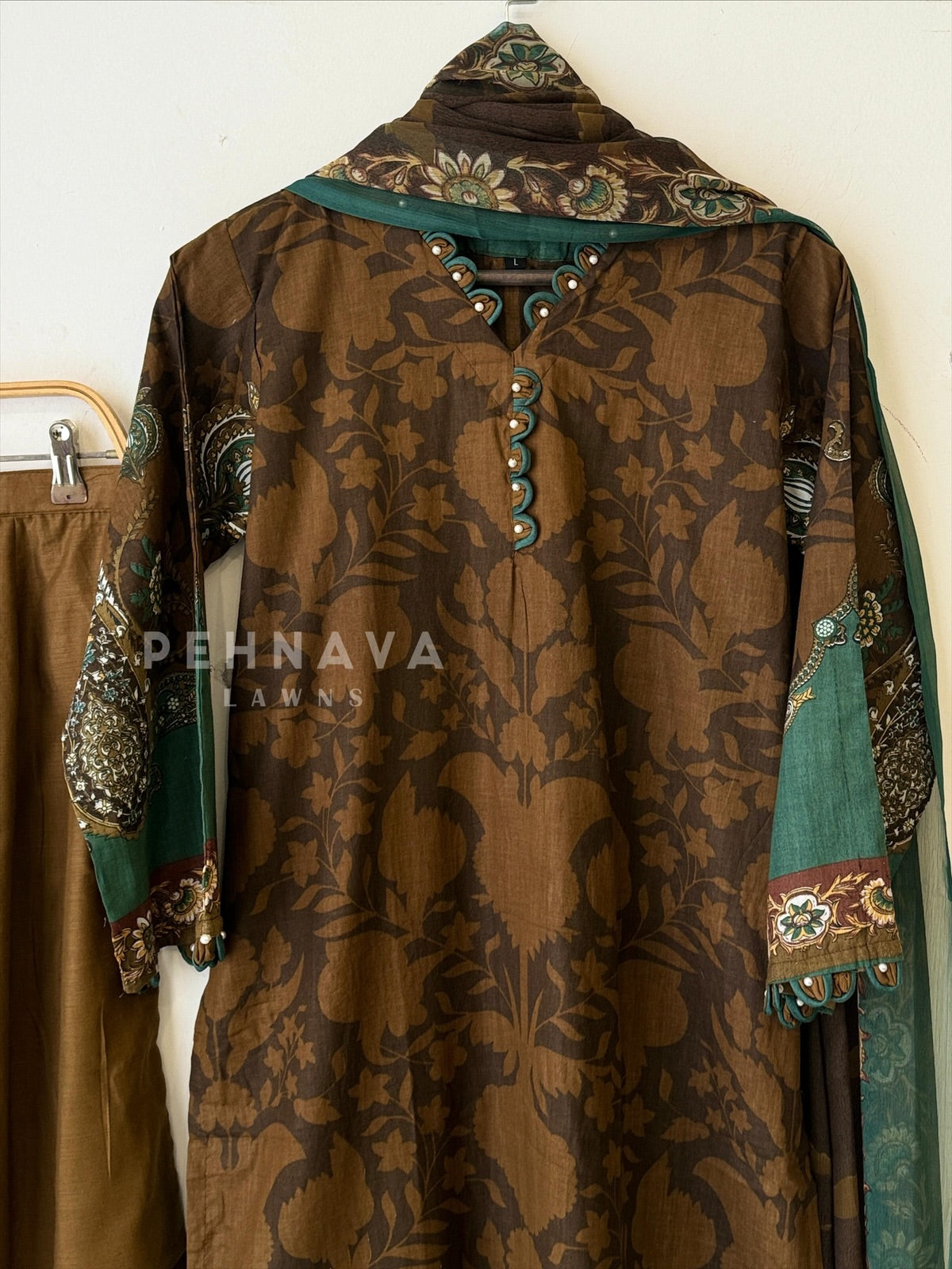 Embroidered Lawn Suit with Printed Dupatta-Chiffon-1418 - Pehnava Lawns