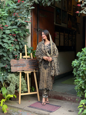 Floral Printed Ethnic Pak-Suit Ft. Chiffon/Cotton Dupatta-224 - Pehnava Lawns