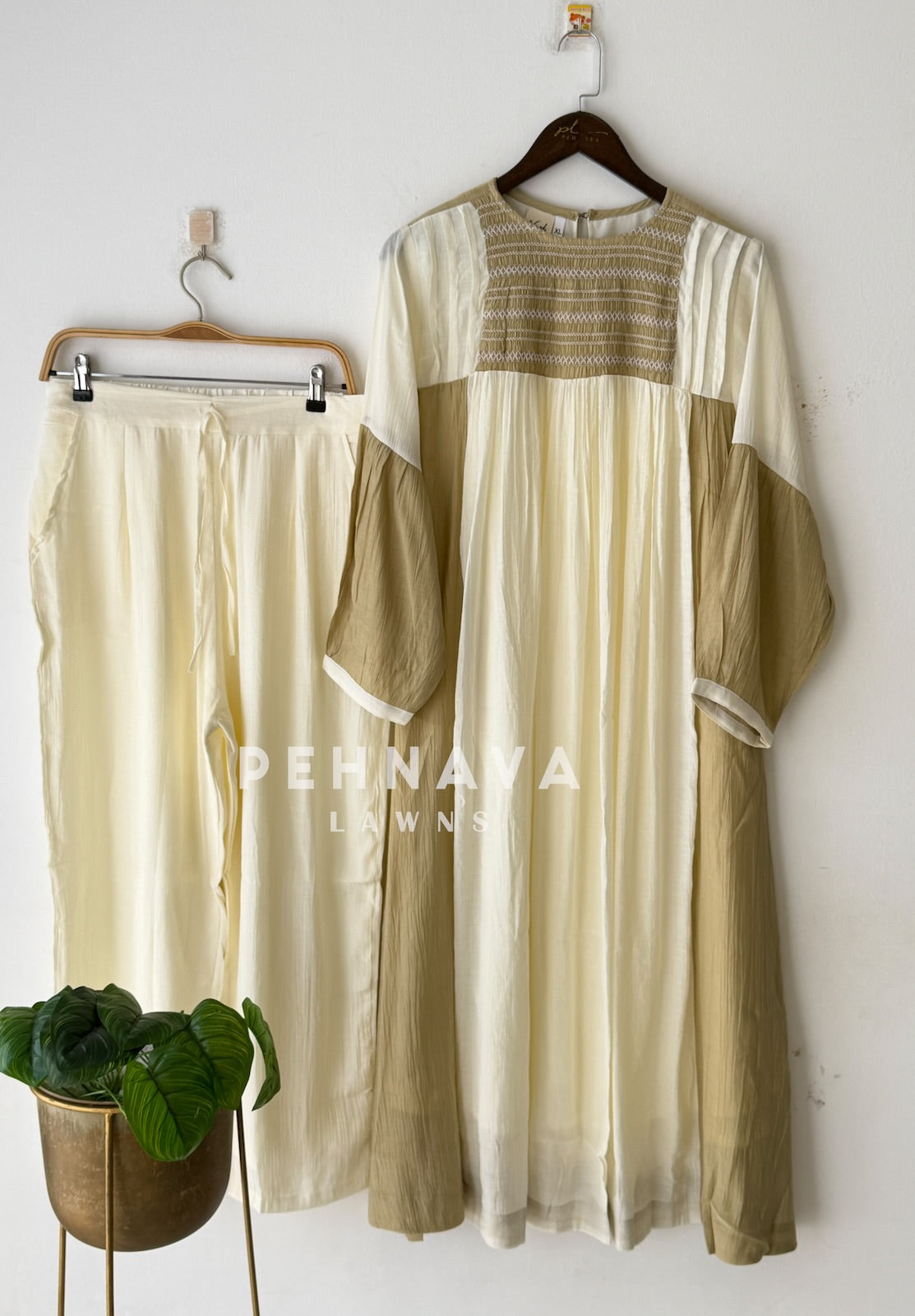 Colour-Blocked Flared Co-ord Set 2197