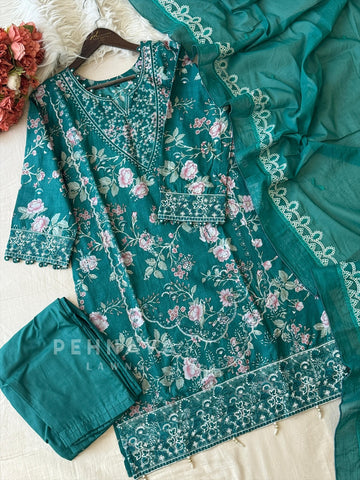 Classic Floral Embroidery Cotton Suit Set-1472