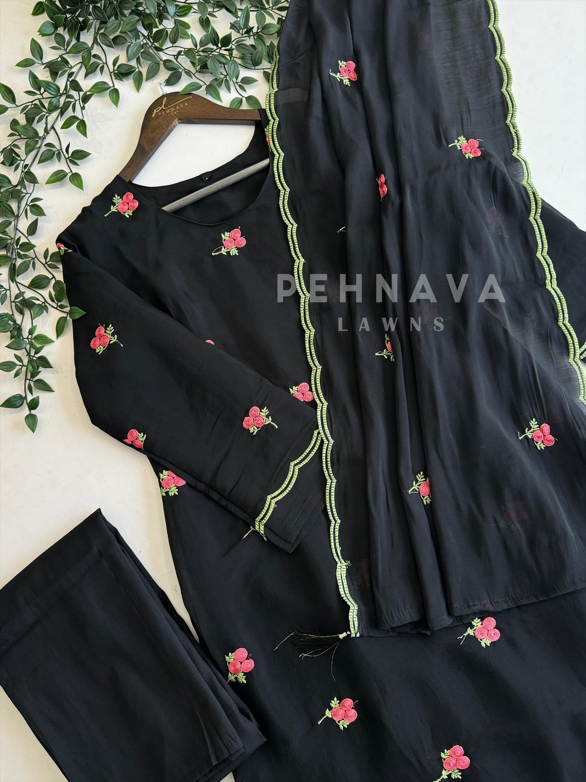 Embroidered Glass Chanderi Three-Piece Set RR113 - Pehnava Lawns