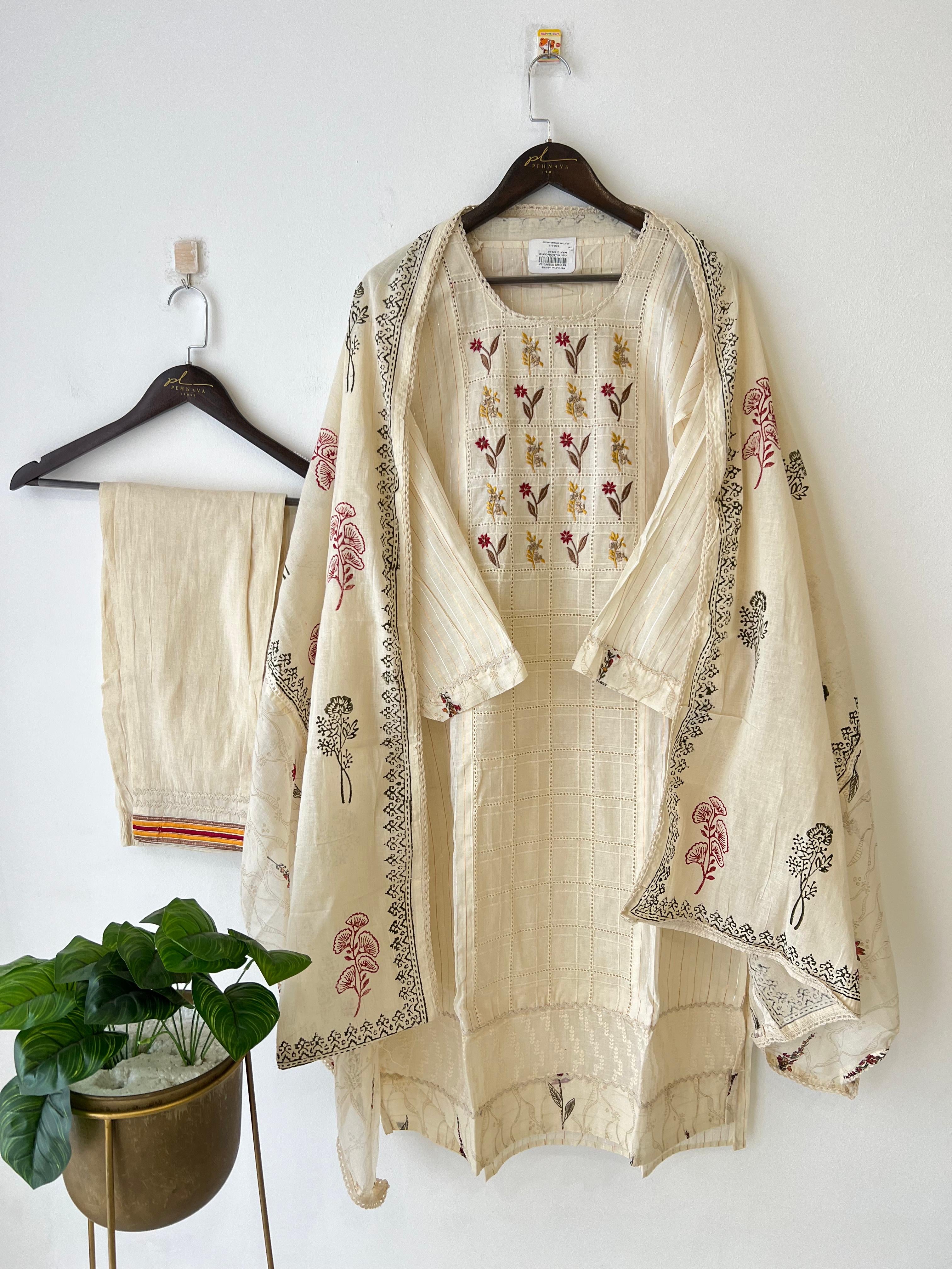 Cotton semi stitched with cota dupatta - Pehnava Lawns