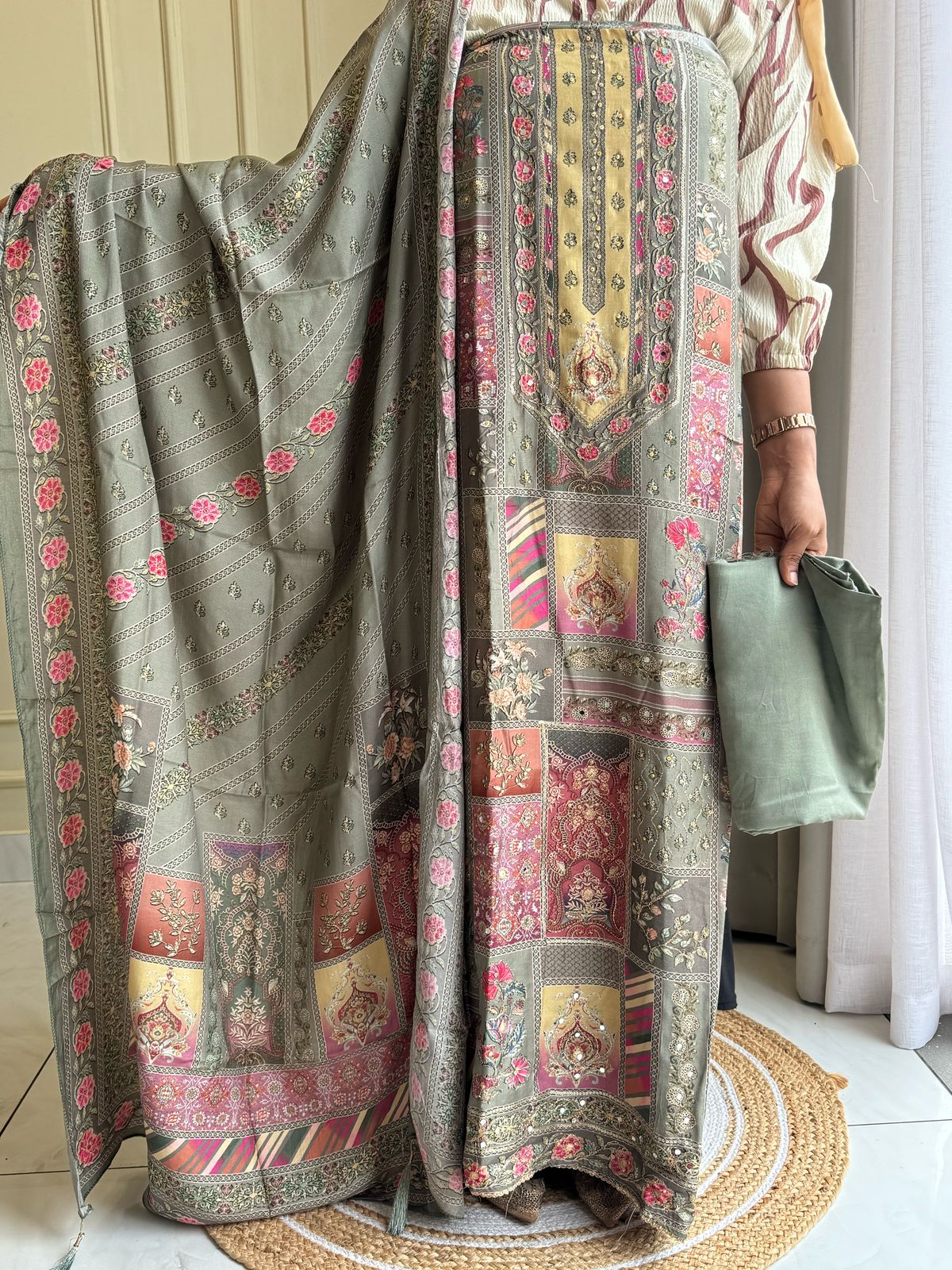 Digital Printed Muslin Suit-226