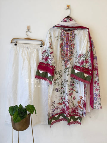 Embroidered Casual Ready To Wear Suit 004