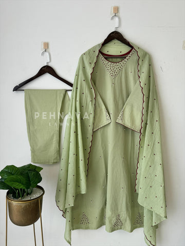 French Knot detailed Suit Set