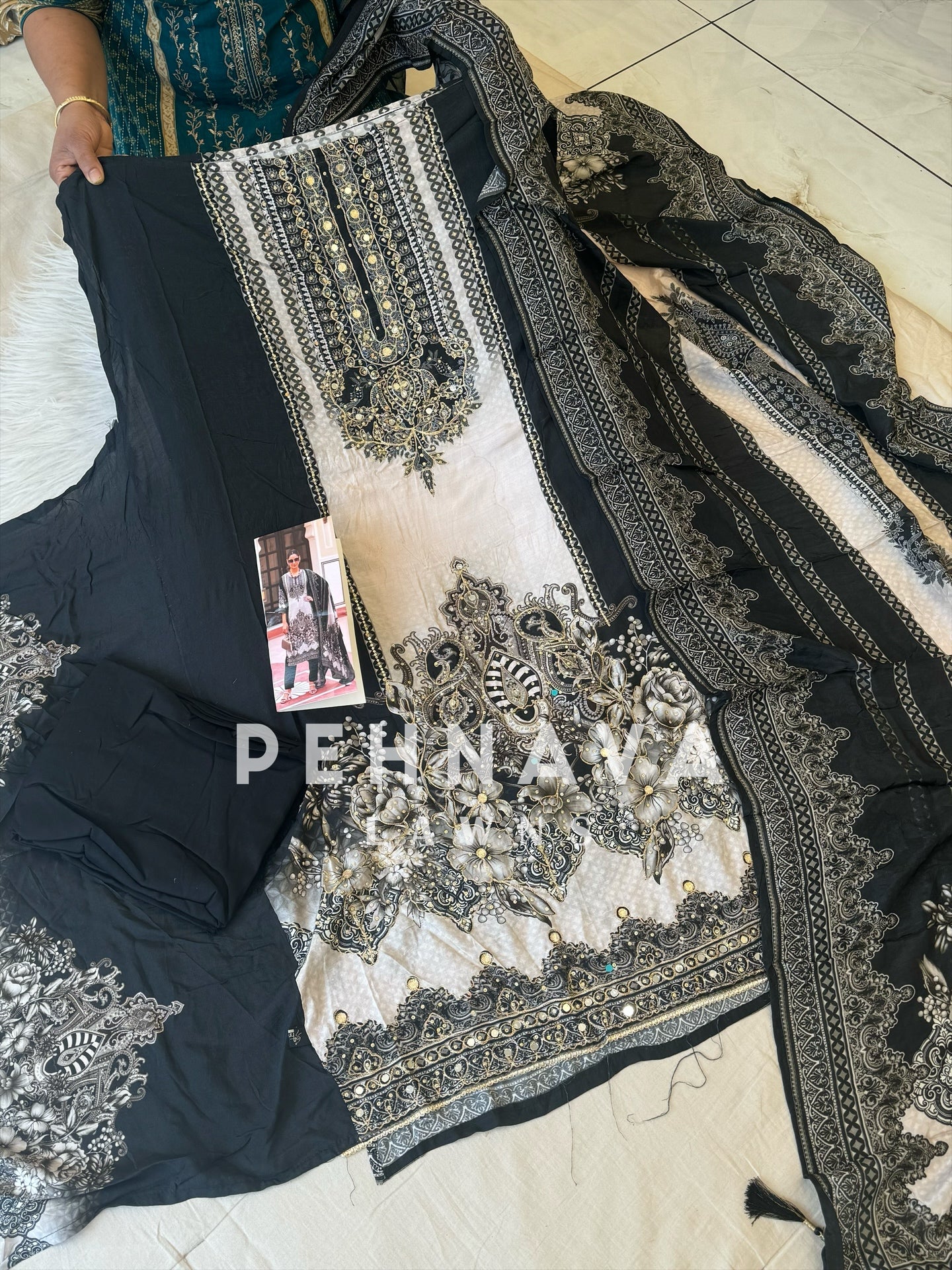 Pure muslin with detailings  and muslin Dupatta-104