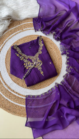 Silk hand detailed suit with organza scalloped dupatta -purple 8650