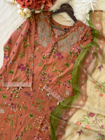 Floral Printed Ethnic Pak-Suit Ft. Chiffon/Cotton Dupatta-003