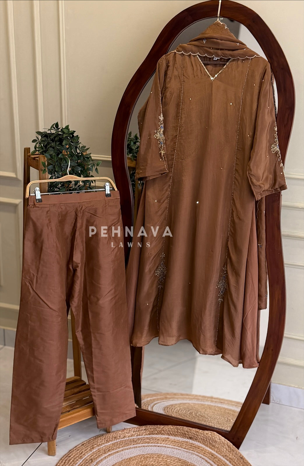 Handworked Panel Suit Set