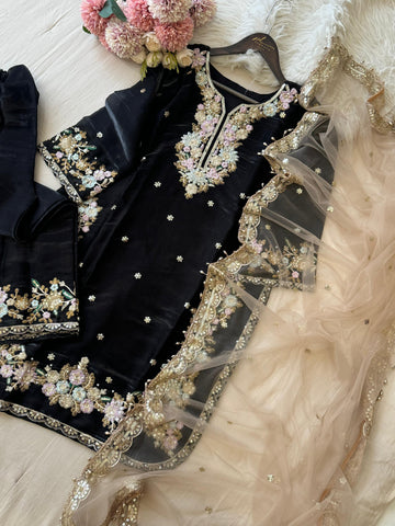 Black Party wear with Organza Dupatta - Pehnava Lawns