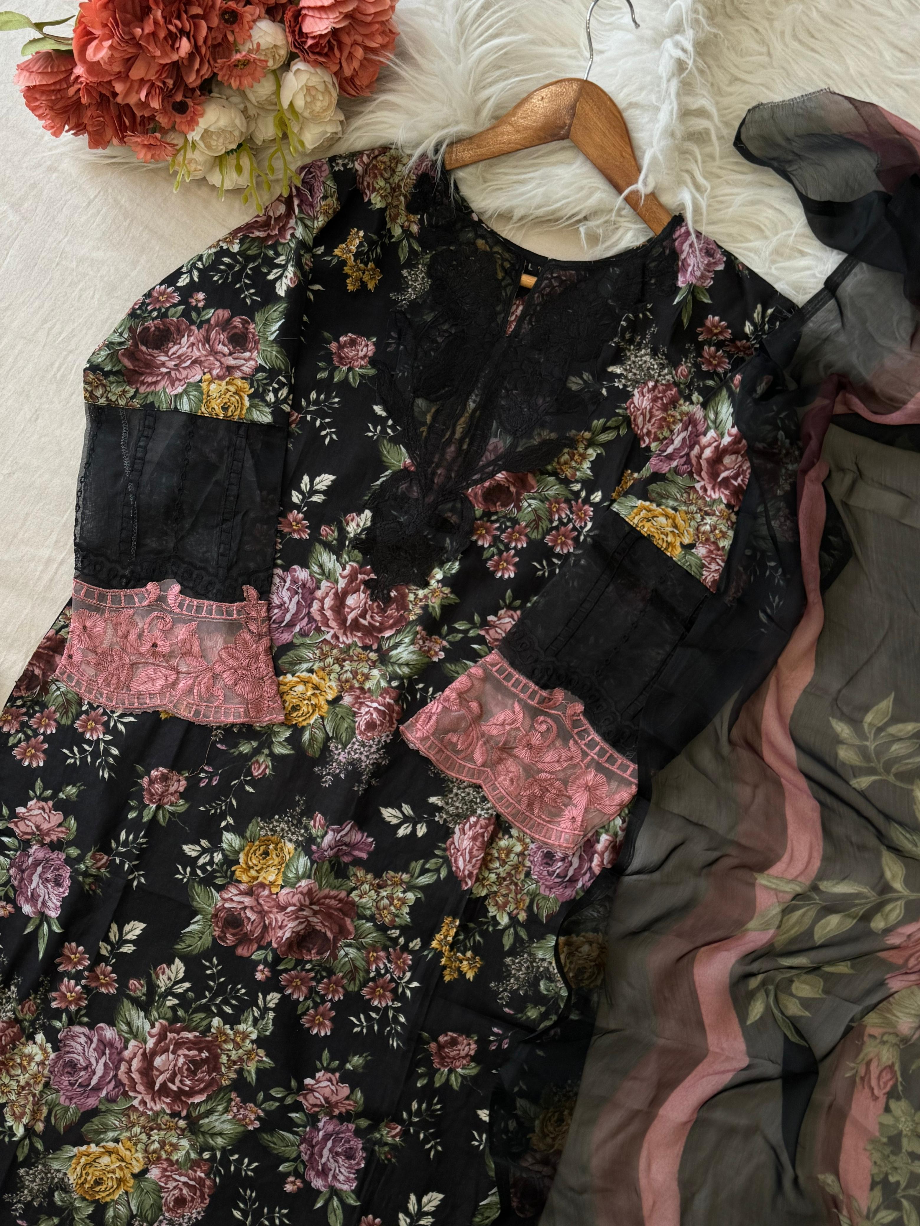 New Black Floral Printed Suit