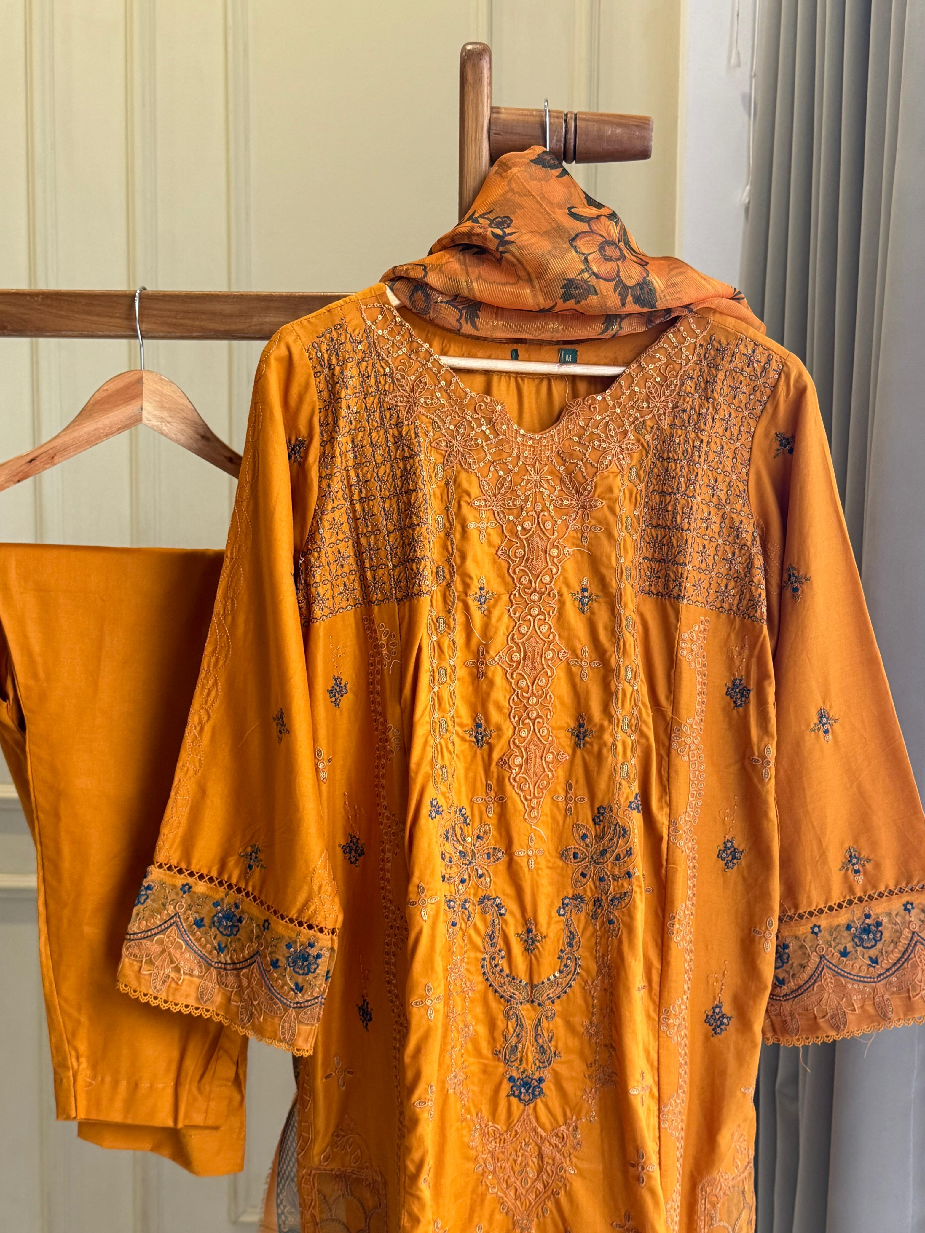 Binsaeed Pakistani Embroidered lawn Suit-0862