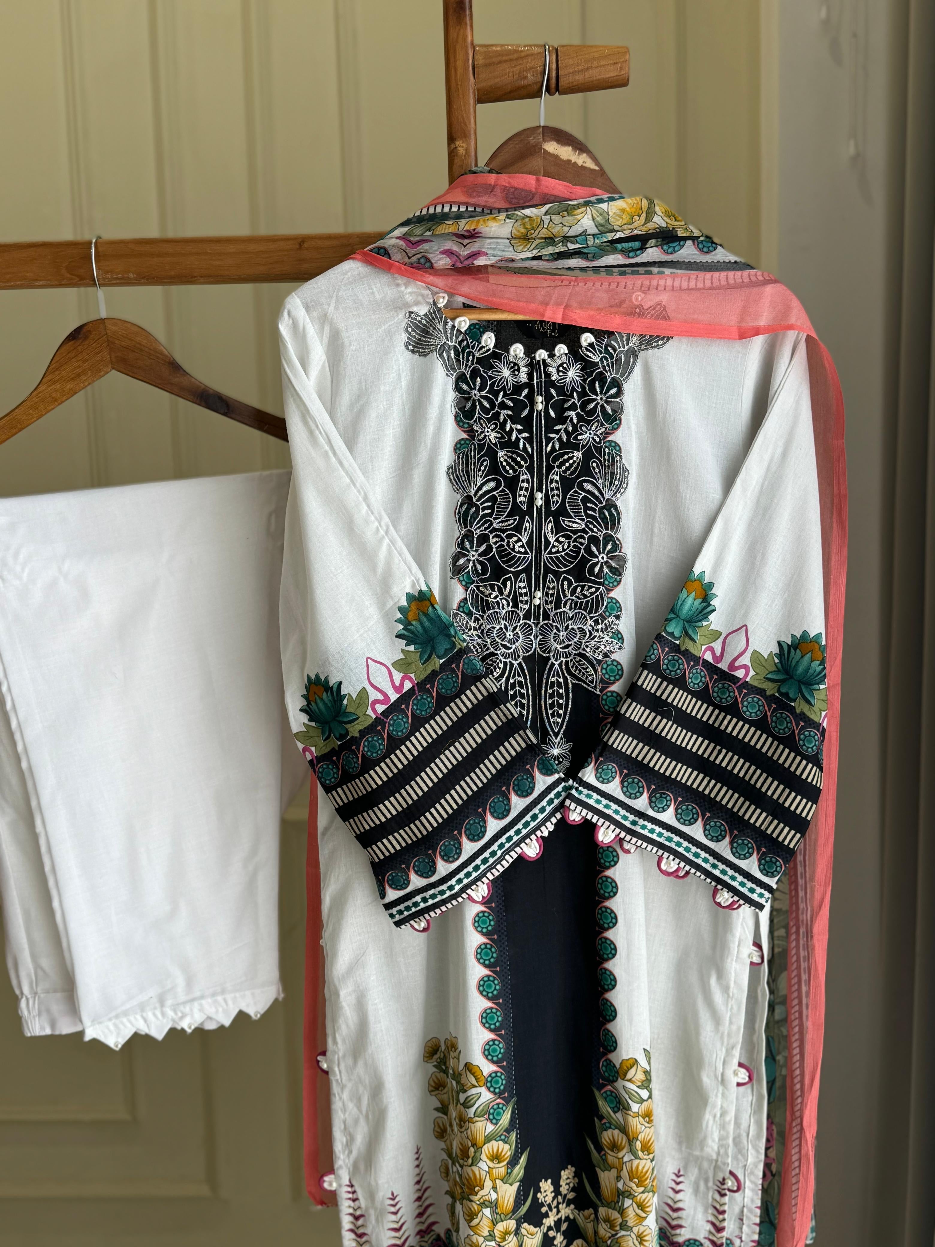 New Ready to Wear Pak-Suit-003