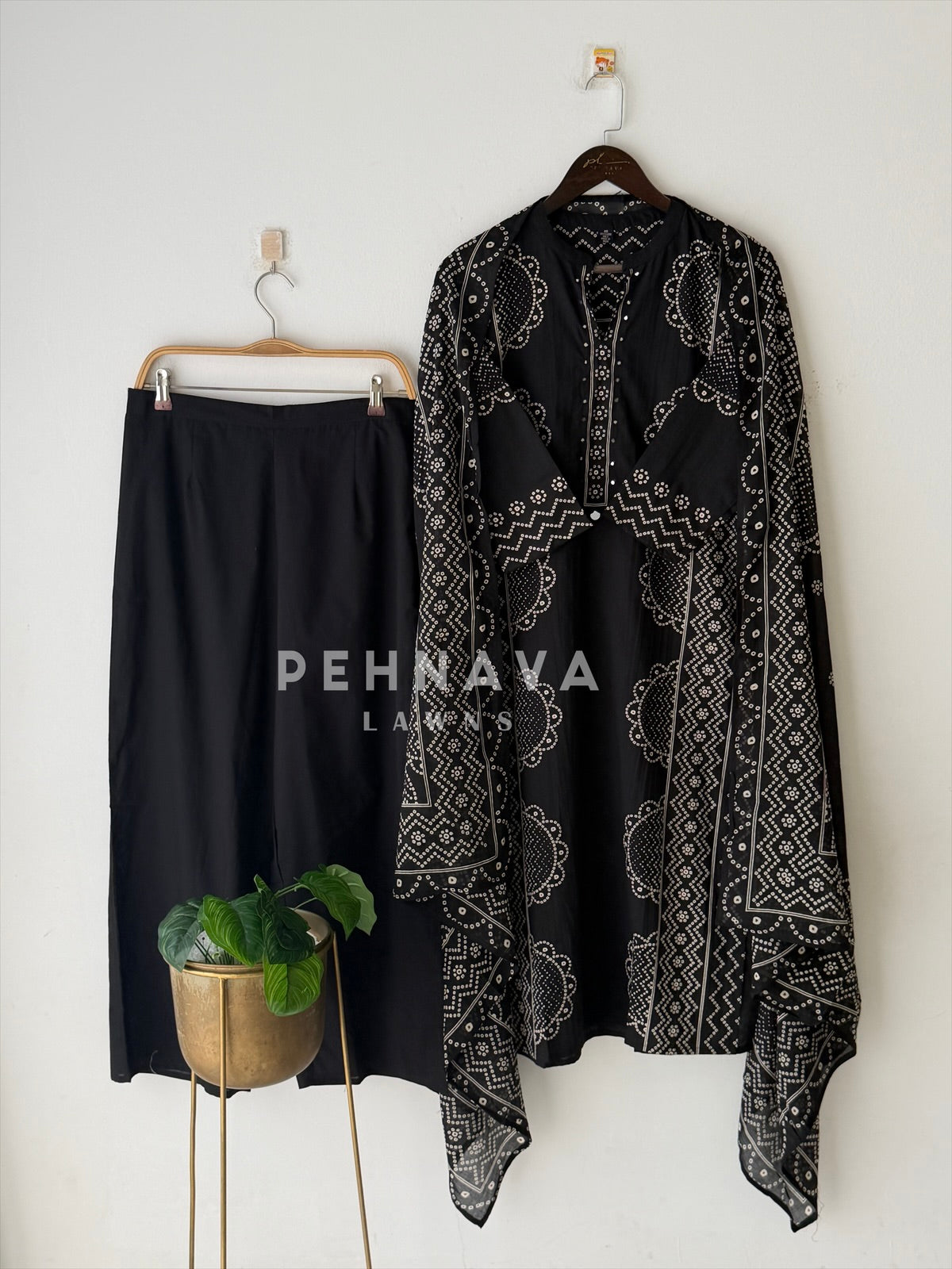 Daily Wear Printed Cotton Set-2260 - Pehnava Lawns