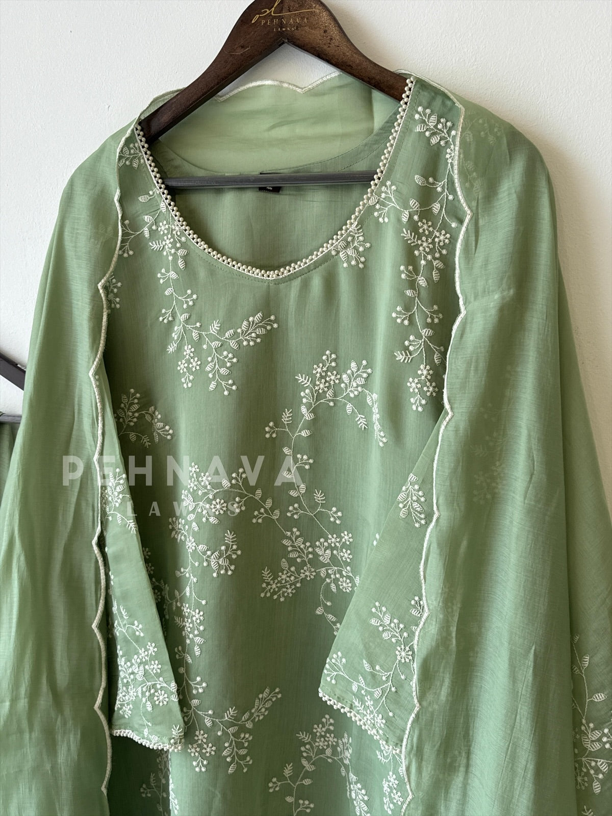 Elegant floral Embroidered Suit-12818