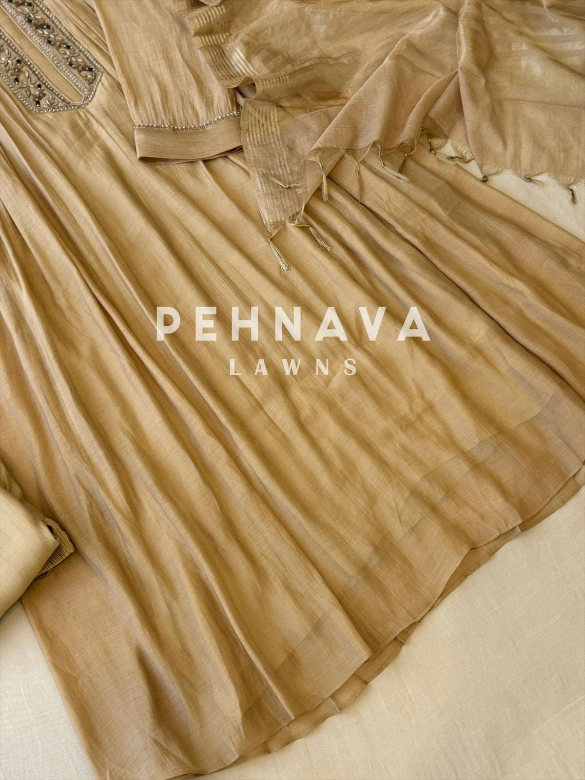 Premium Mulchanderi Luxe Bloom