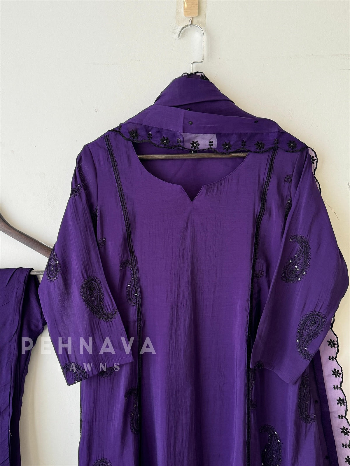 Chanderi Embroidery Suit Set-22158