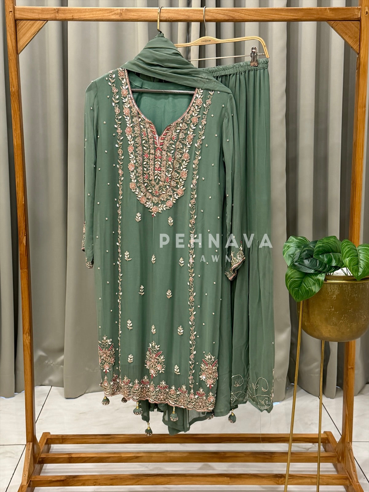Premium Handworked Chiffon Suit-4326