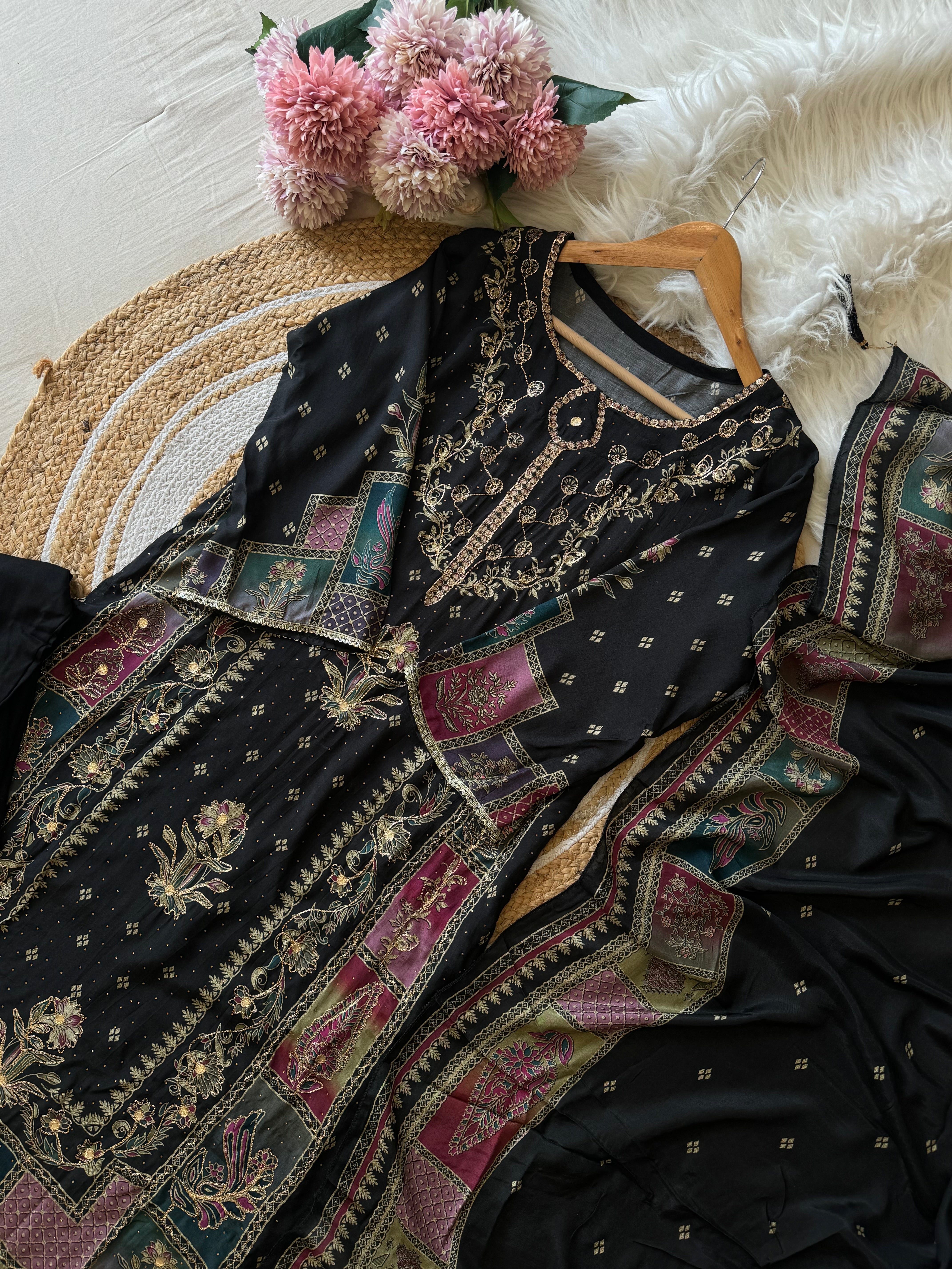 Comfy Muslin Suit with aari work-149