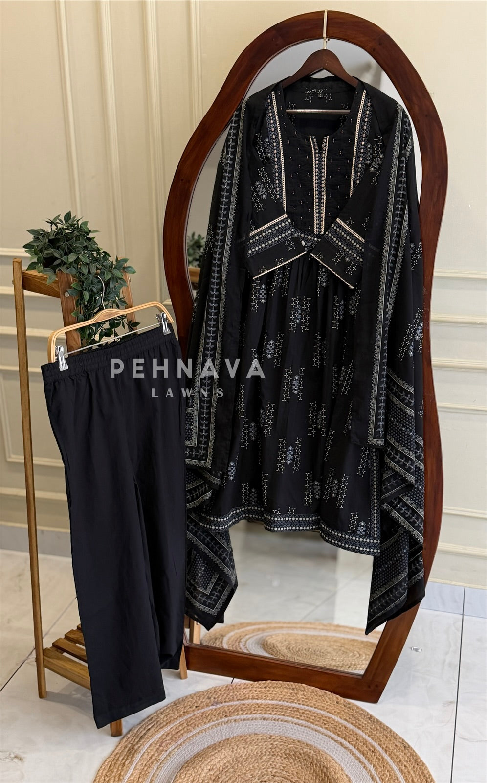 Ethnic Print Three Piece Suit-18022 - Pehnava Lawns