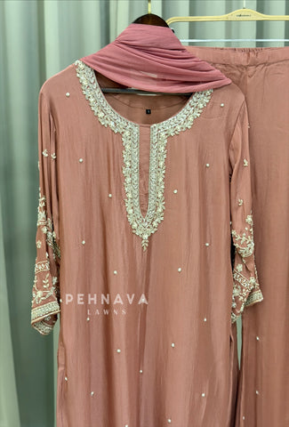 Premium Handworked Chinnon Ensemble-8762