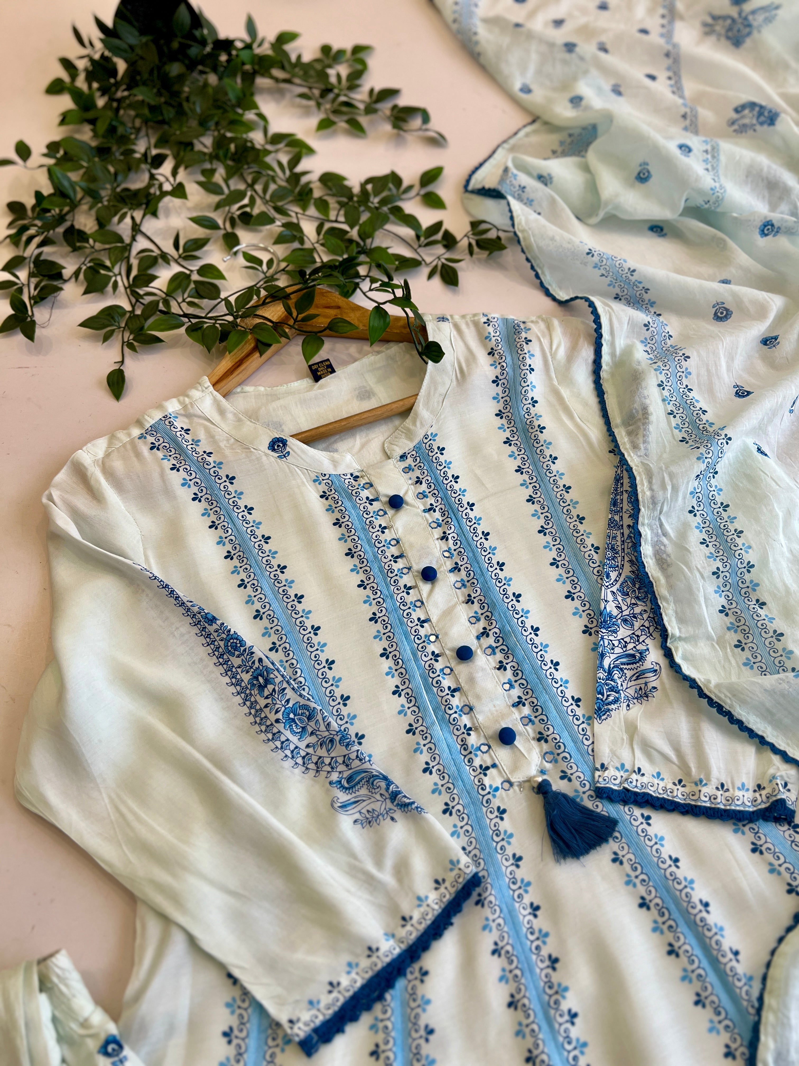 Muslin Flared floral Anarkali Suit-3901