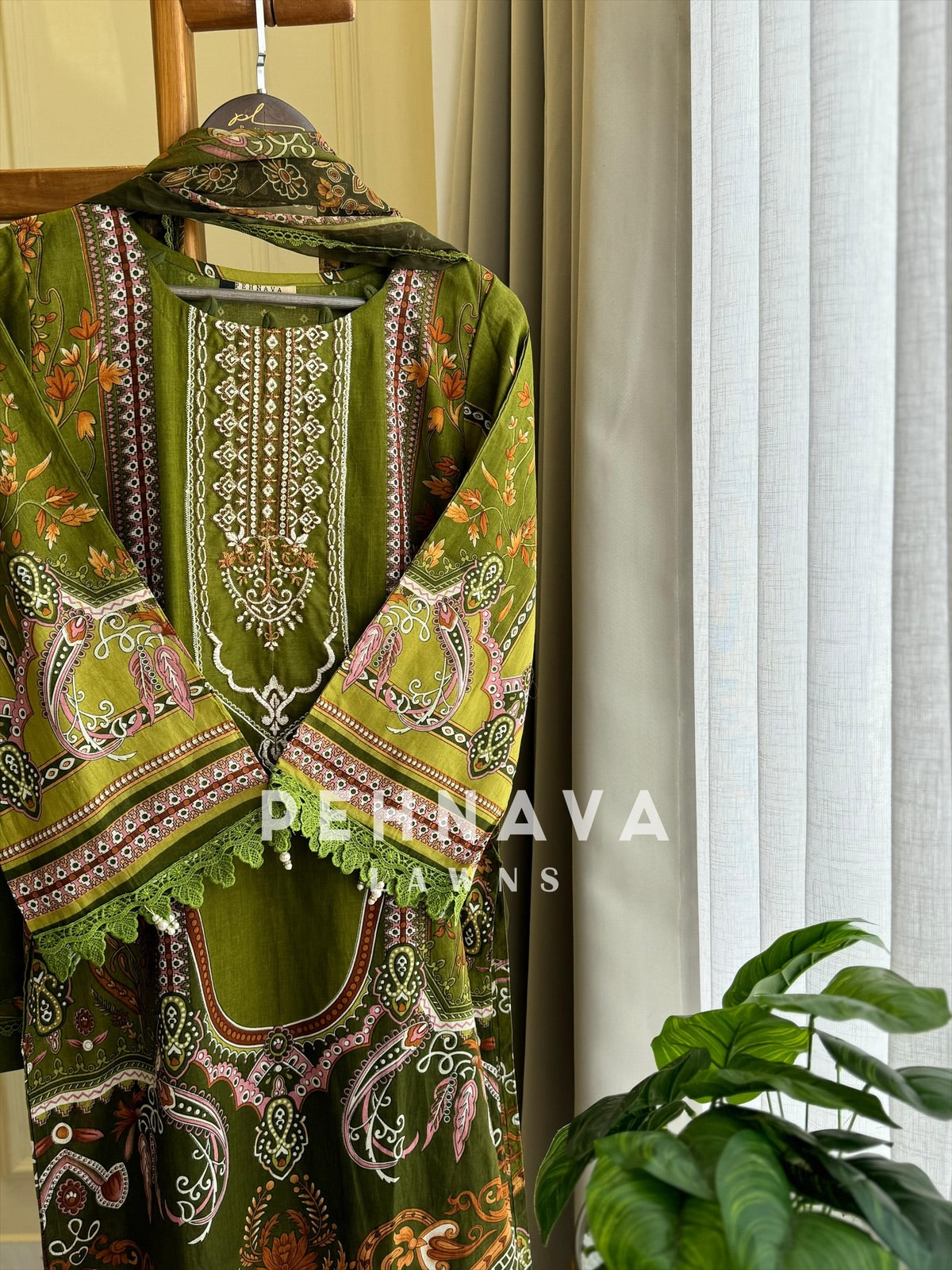 Classic Pakistani Lawn Suit - Pehnava Lawns