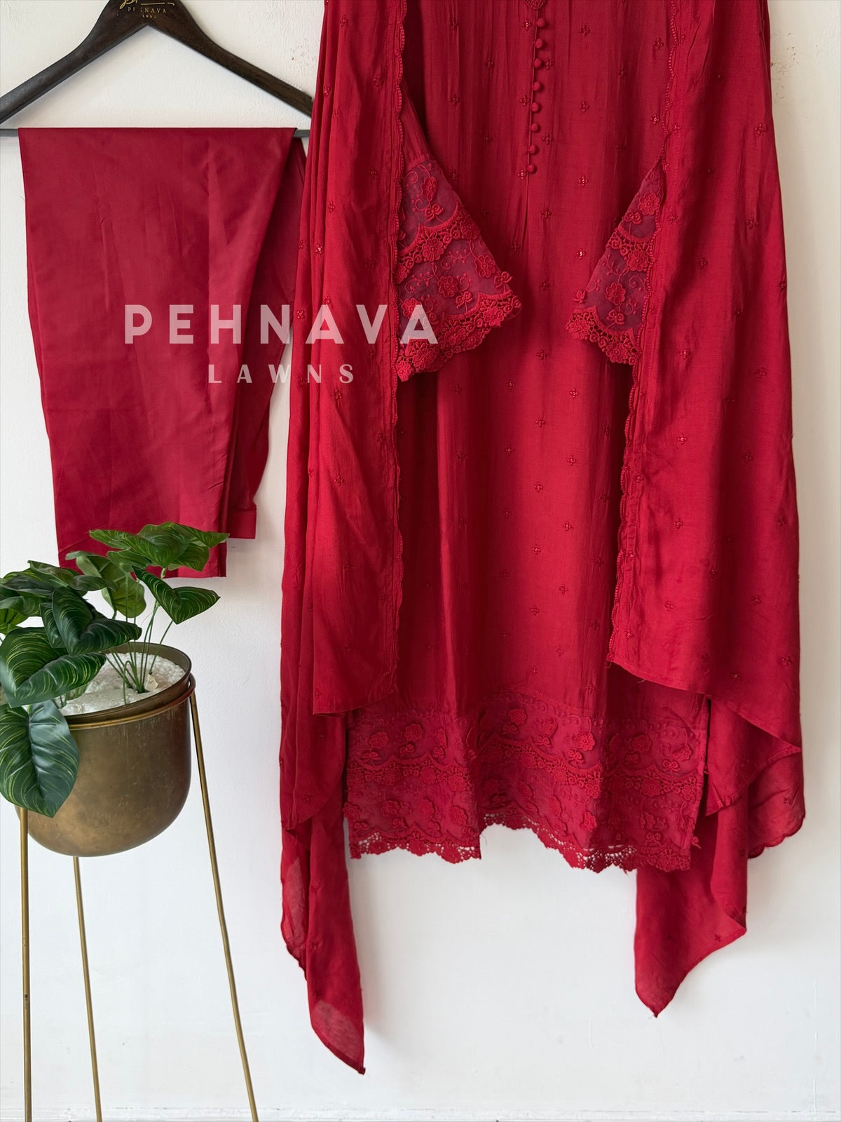 Lace‑Trimmed Embroidered Ensemble